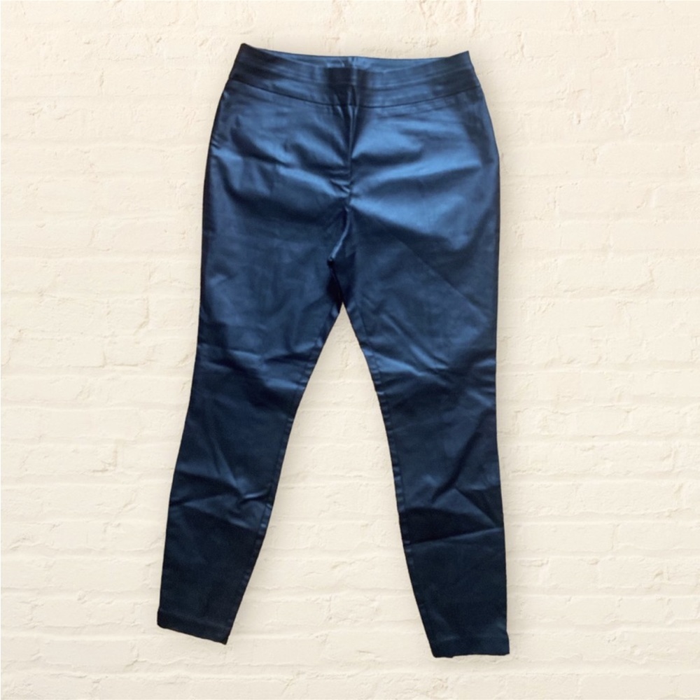 NEW NY&CO faux leather skinny pants